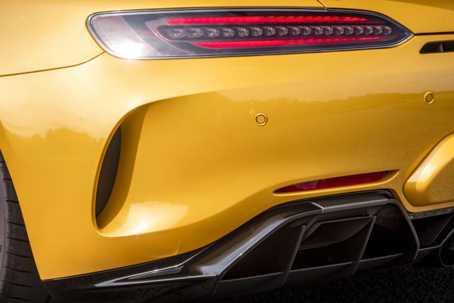 Детали экстерьера Mercedes-AMG GT R (C190) 2019 года  (NA) (фото 66 из 85)